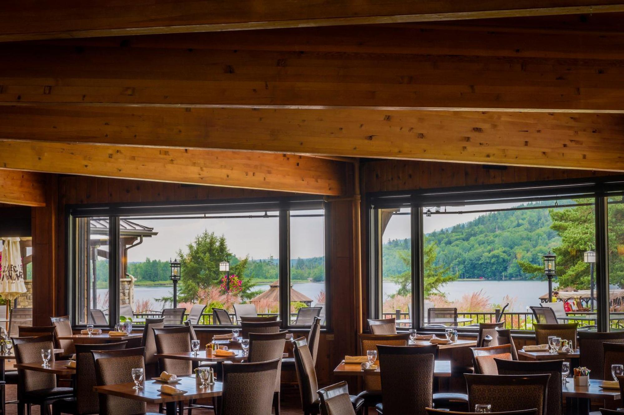 Le Manoir Du Lac Delage Stoneham Exterior photo